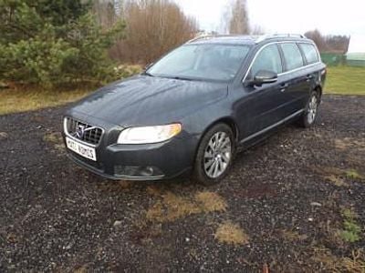 Szary Używany 2012 Volvo V70 Kombi | 34 900 zł