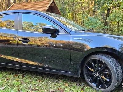 Używany Mazda 3 120 KM (88 kW) 2016 Czarny Hatchback