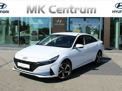 Używany Hyundai Elantra 123 KM (90 kW) 2021 Biały Sedan/Limuzyna