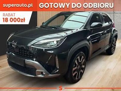 Czarny Nowe 2025 Toyota Yaris Cross Executive SUV | 135 890 zł