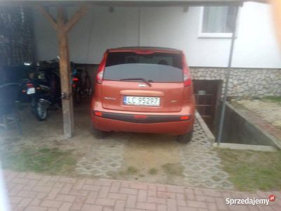 Używany Nissan Note 2006 Hatchback