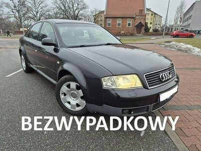 Używany Audi A6 300 KM (220 kW) 2000 Czarny Sedan/Limuzyna