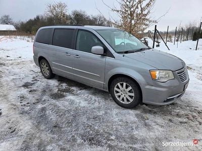 Używany Chrysler Town & Country 2016 Minivan