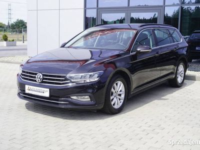 Czarny Używany 2020 VW Passat Sedan/Limuzyna | 88 999 zł (Drogi)