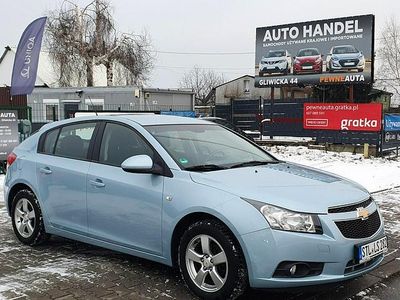 Niebieski jasny (metalik) Używany 2012 Chevrolet Cruze Hatchback | 23 700 zł (Uczciwa cena)