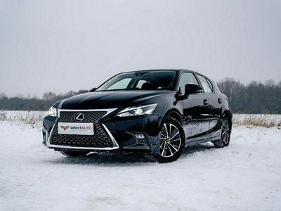 Czarny Używany 2020 Lexus CT200h Hatchback | 89 900 zł (Uczciwa cena)