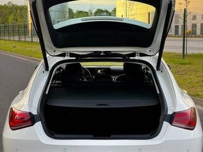 Mercedes CLA200