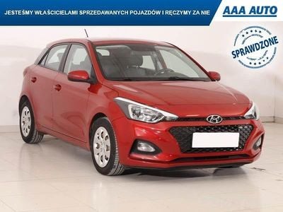 Używany Hyundai i20 84 KM (61 kW) 2019 Czerwony Hatchback