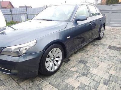 BMW 525