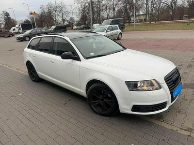 Biały Używany 2010 Audi A6 Kombi | 28 600 zł (Dość drogi)