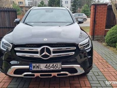 Używany Mercedes GLC300 2022