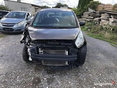 Brązowy Używany 2014 Kia Venga Hatchback | 14 900 zł