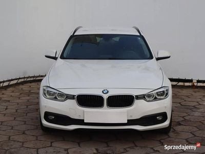 Biały Używany 2016 BMW 316 Kombi | 40 999 zł