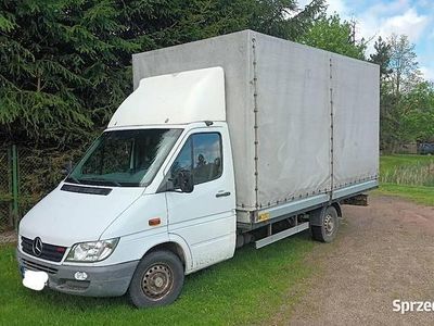 Biały Używany 2004 Mercedes Sprinter Van | 19 999 zł (Uczciwa cena)