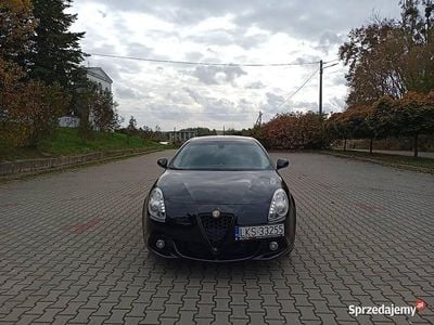 Czarny Używany 2015 Alfa Romeo Giulietta Hatchback | 33 000 zł (Uczciwa cena)
