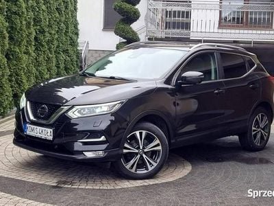 Używany Nissan Qashqai 115 KM (84 kW) 2018 Czarny (metalik) SUV