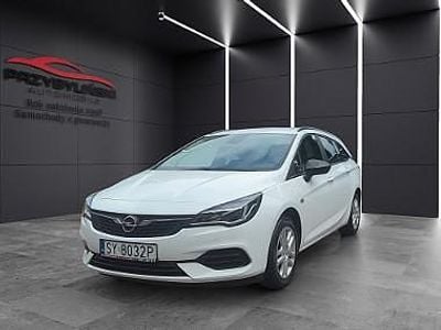 używany Opel Astra ombi 1.2 (1199 cm³) 110 KM • 2021