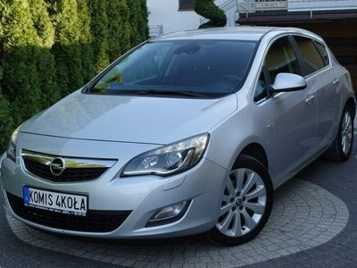 używany Opel Astra 1.4dm 140KM 2010r. 155 000km