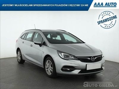 Używany Opel Astra 2019 Srebrny