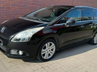 Czarny Używany 2010 Peugeot 5008 Minivan | 22 500 zł