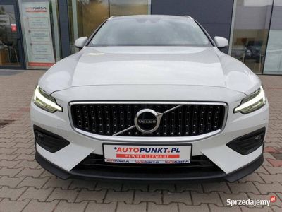 używany Volvo V60 CC V60 Cross Country , 2019r. Automat/Faktura VAT23%/Nawi…