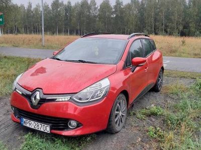 Czerwony Używany 2015 Renault Clio GrandTour Kombi | 24 500 zł