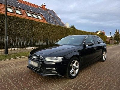 Używany Audi A4 120 KM (88 kW) 2013 Czarny (metalik) Kombi