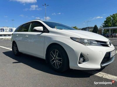 używany Toyota Auris Auris 2.0 D4D2.0 D4D