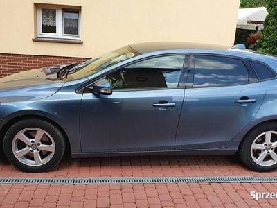 Używany Volvo V40 2012 Niebieski Kombi