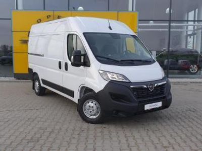 Używany Opel Movano 140 KM (102 kW) 2022 Czerwony Van