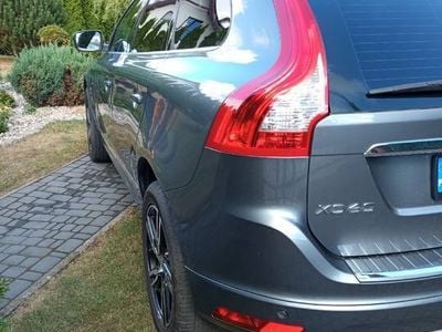 Używany Volvo XC60 2016 Szary SUV