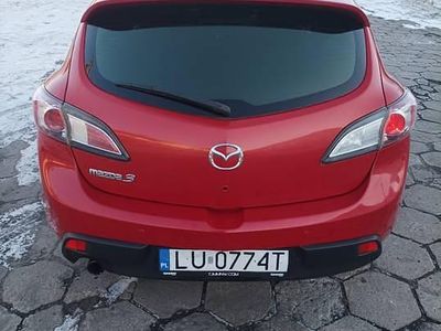 Używany Mazda 3 2011 Czerwony Hatchback