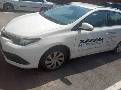 używany Toyota Auris 