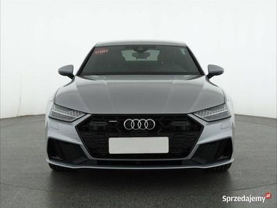 Używany Audi A7 286 KM (210 kW) 2023 Szary Hatchback
