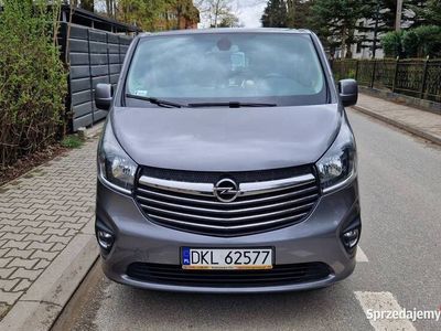 używany Opel Vivaro 1.6 BiTurbo 145 km, 9-os long, salon PL, WEBASTO