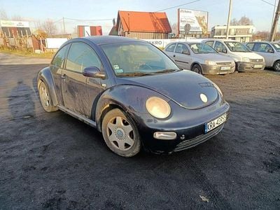 Czarny Używany 2001 VW Beetle Hatchback | 2700 zł