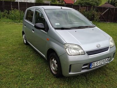 Używany Daihatsu Cuore 2004 Srebrny Hatchback