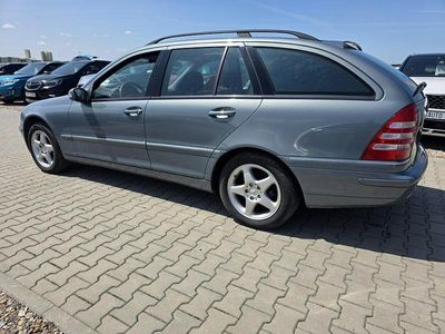 Mercedes C180