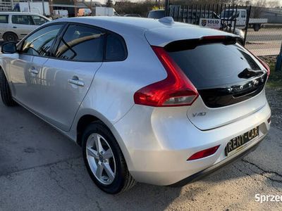 używany Volvo V40 1.6dm 115KM 2014r. 184 672km