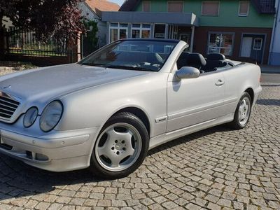 Używany Mercedes CLK230 Avantgarde 197 KM (144 kW) 2000 Srebrny Kabriolet