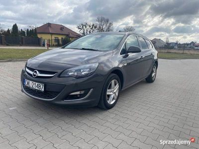 używany Opel Astra 