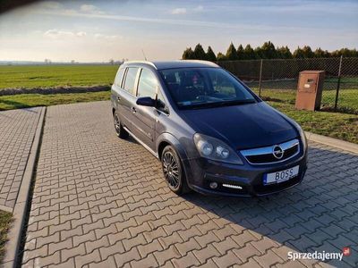 używany Opel Zafira 1,9 CDTI 120KM 2006r 7-miejscowy, Półskóra