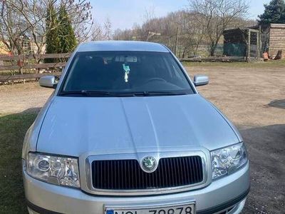 Używany Skoda Superb 2003 Sedan/Limuzyna
