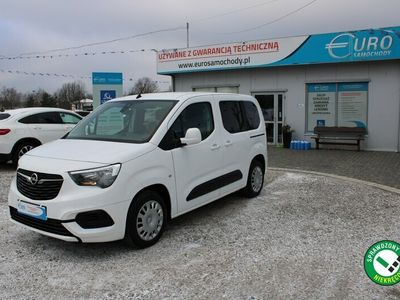 używany Opel Combo 1.5dm 95KM 2019r. 107 000km