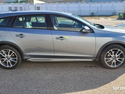 Używany 2015 Volvo V60 CC Kombi | 75 500 zł