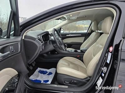 Używany 2017 Ford Mondeo Titanium | 49 900 zł (Uczciwa cena)