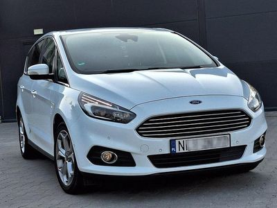 Biały Używany 2017 Ford S-MAX S Minivan | 67 700 zł (Drogi)