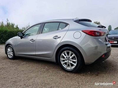 Używany Mazda 2 2015 Srebrny Sedan/Limuzyna