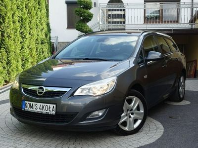 używany Opel Astra 1.4dm 101KM 2011r. 177 000km
