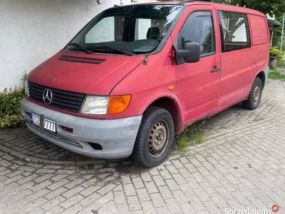 Używany Mercedes Vito 1997 Czerwony Van